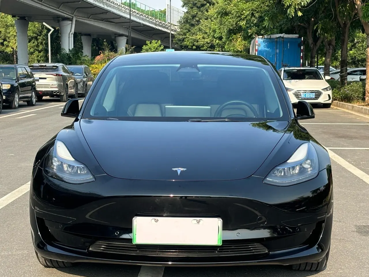 Tesla 2022 Model 3 rear-wheel drive version of automatic transmission 2