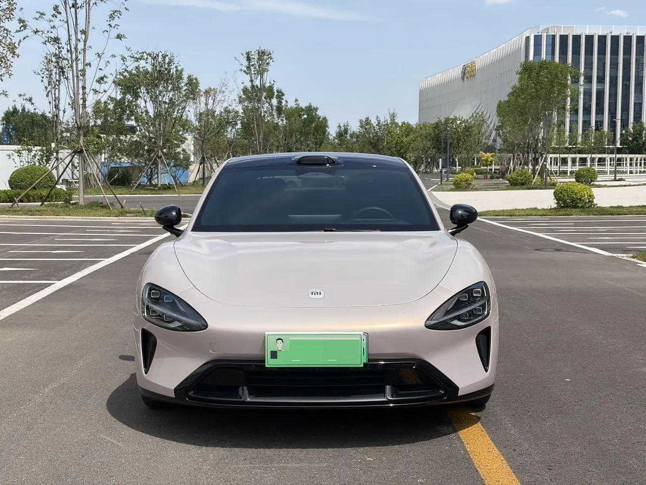MI 2024 SU 7 750km Four-wheel Drive Max Founding Edition Automatic Gear 2
