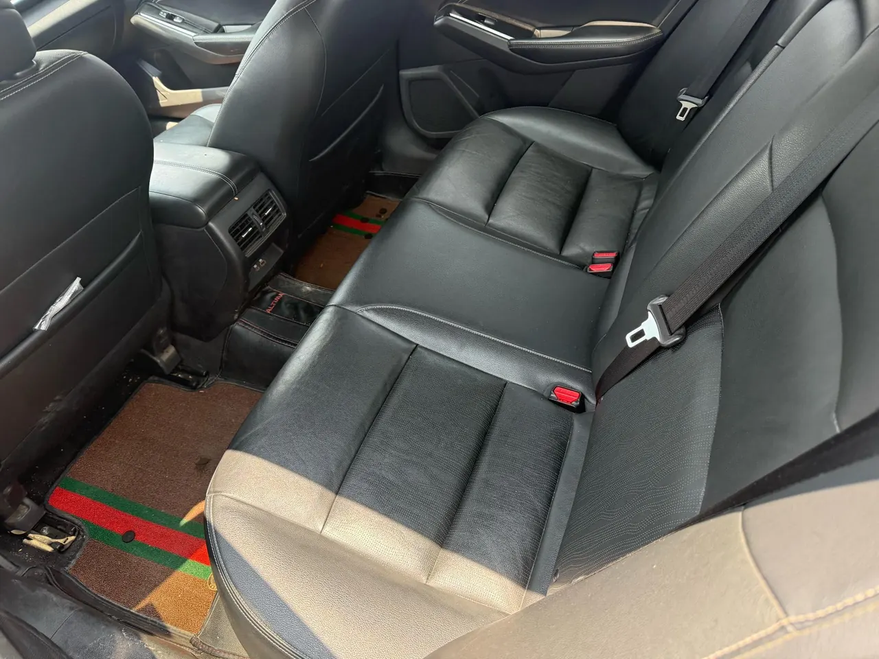 Nissan 2021 Teana 2.0 Stepless XL Comfort Edition Automatic Gear 3
