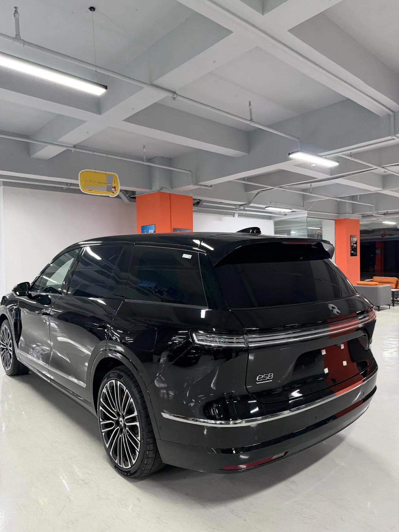 NIO 2026 ES8 6‑Seater Executive Signature Edition Automatic Transmission 11