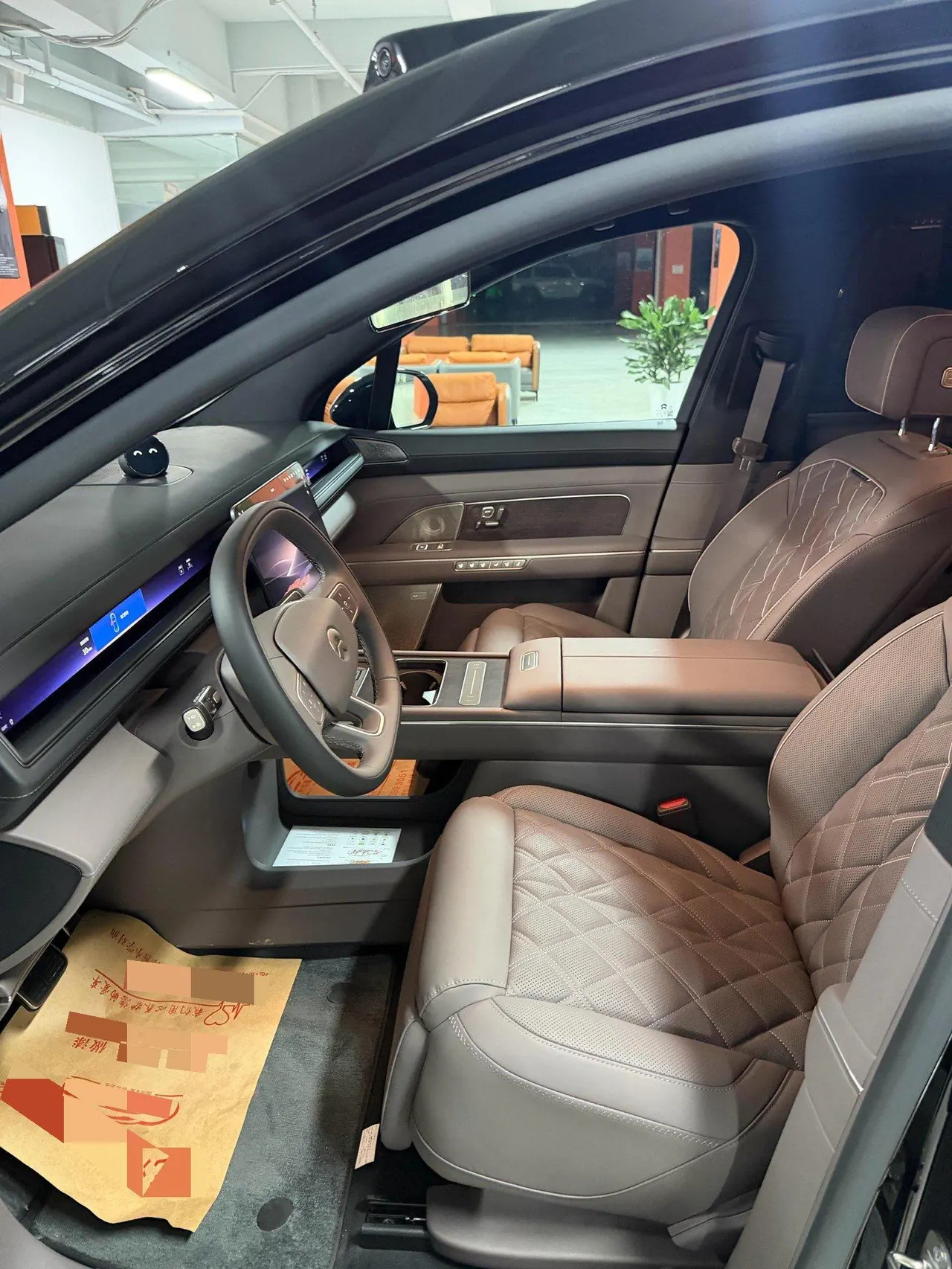 NIO 2026 ES8 6‑Seater Executive Signature Edition Automatic Transmission 13