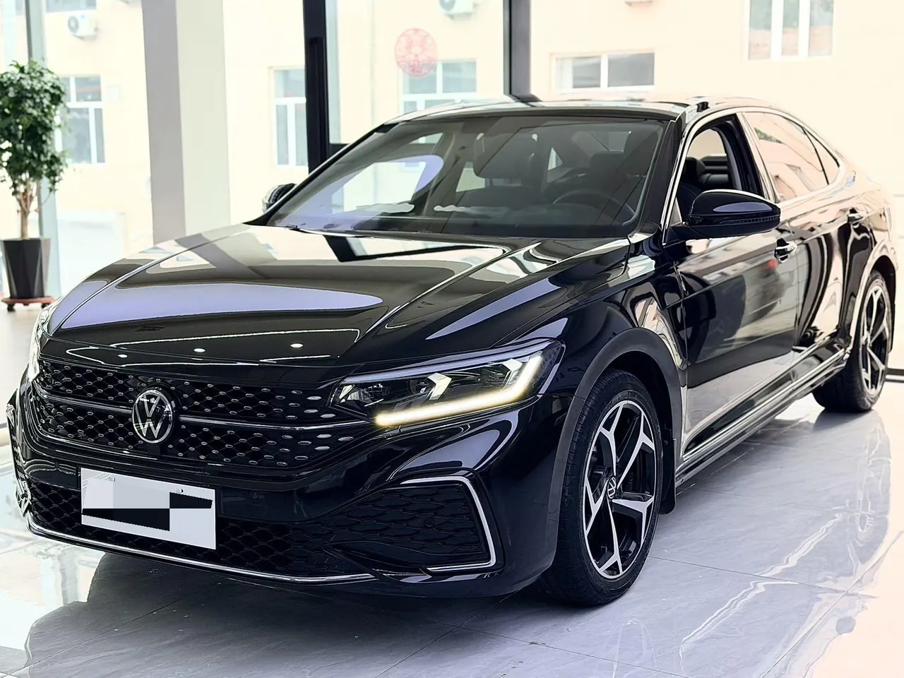Open image lightbox: Volkswagen 2023 Passat 2.0TSI 330TSI Star Elite Edition Automatic Gear