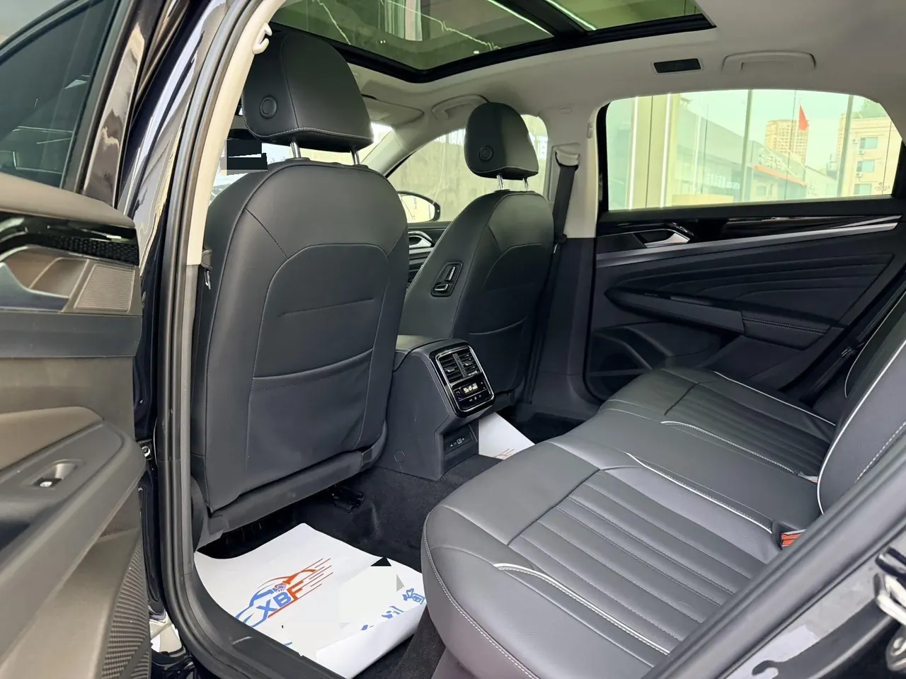 Volkswagen 2023 Passat 2.0TSI 330TSI Star Elite Edition Automatic Gear 6