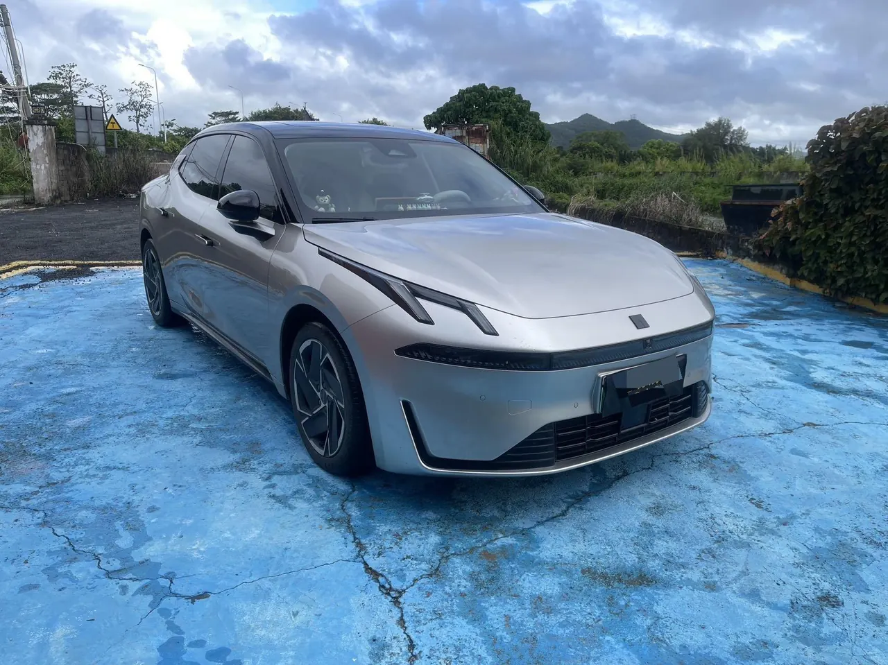 LYNK&amp;CO 2024 LYNK&amp;CO 07 EM-P 1.5T 126 Long Endurance Halo Automatic 3