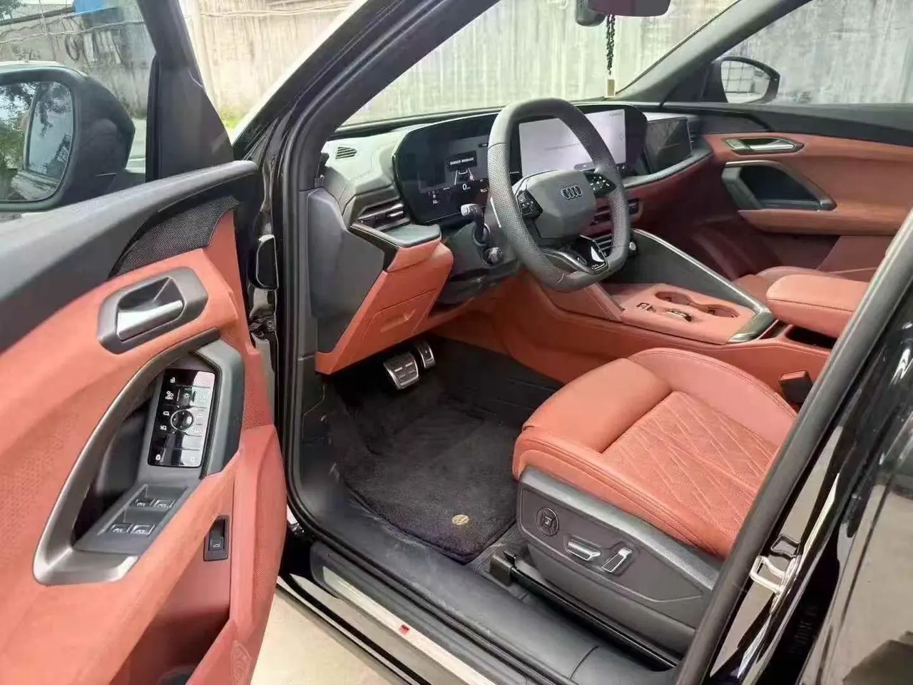 Audi 2026 Q5L 20 T 10 million users exclusive version of automatic gear 4