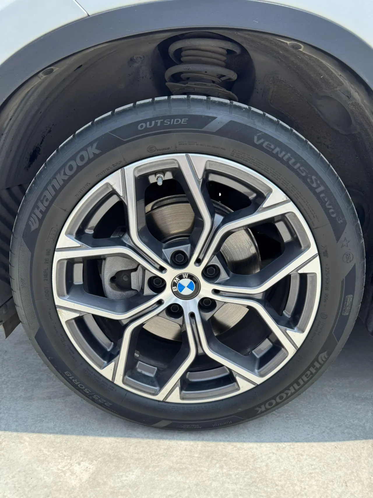 BMW 2022 X1 sDrive20Li 1.5T fashion automatic gear 13