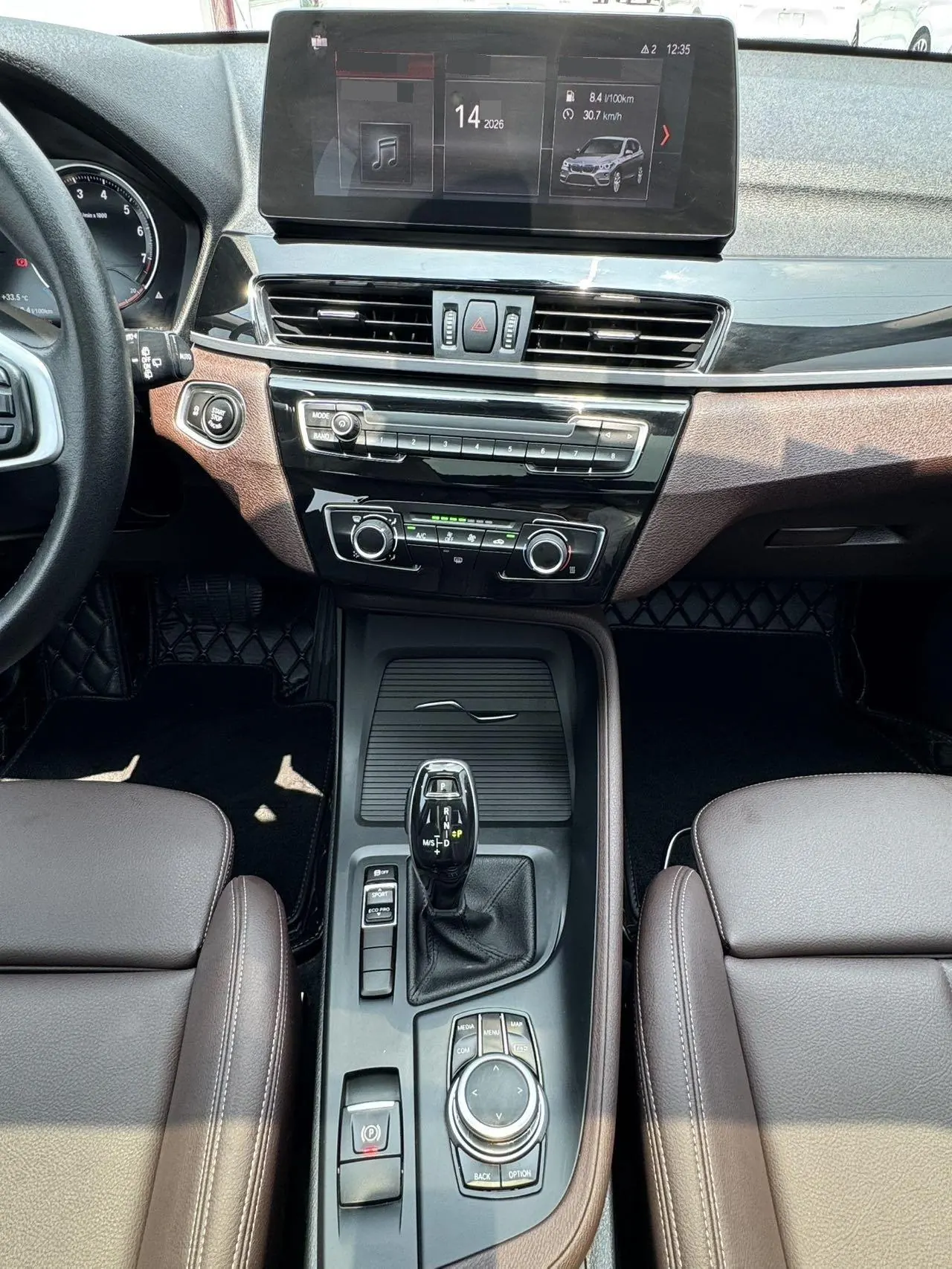 BMW 2022 X1 sDrive20Li 1.5T fashion automatic gear 4