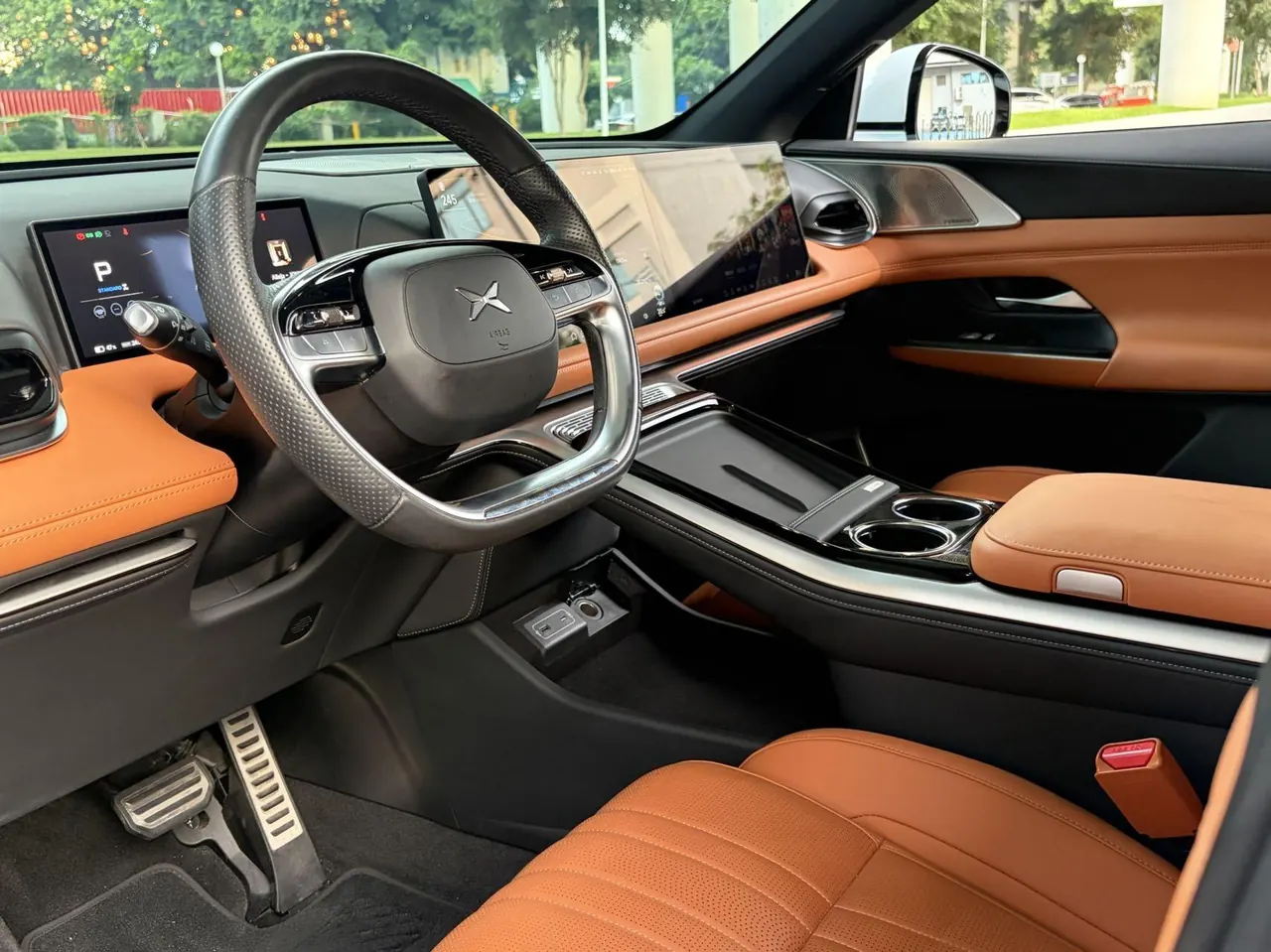 Xpeng 2022G 9 650X Performance Edition Automatic Gear 4
