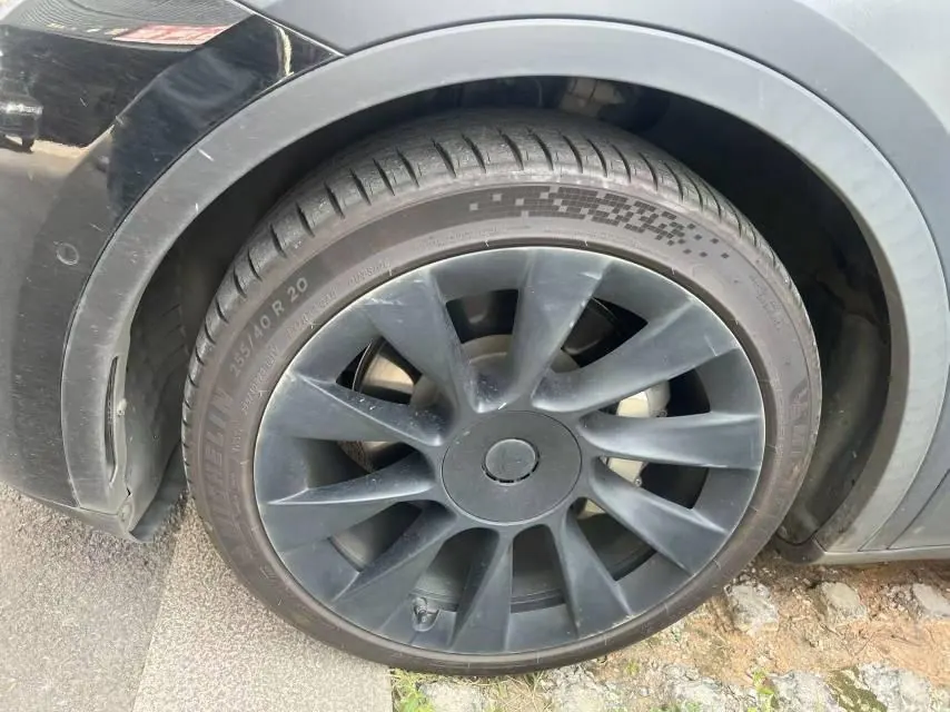Tesla 2021 Model Y Standard Endurance Rear Drive Automatic Gear 5
