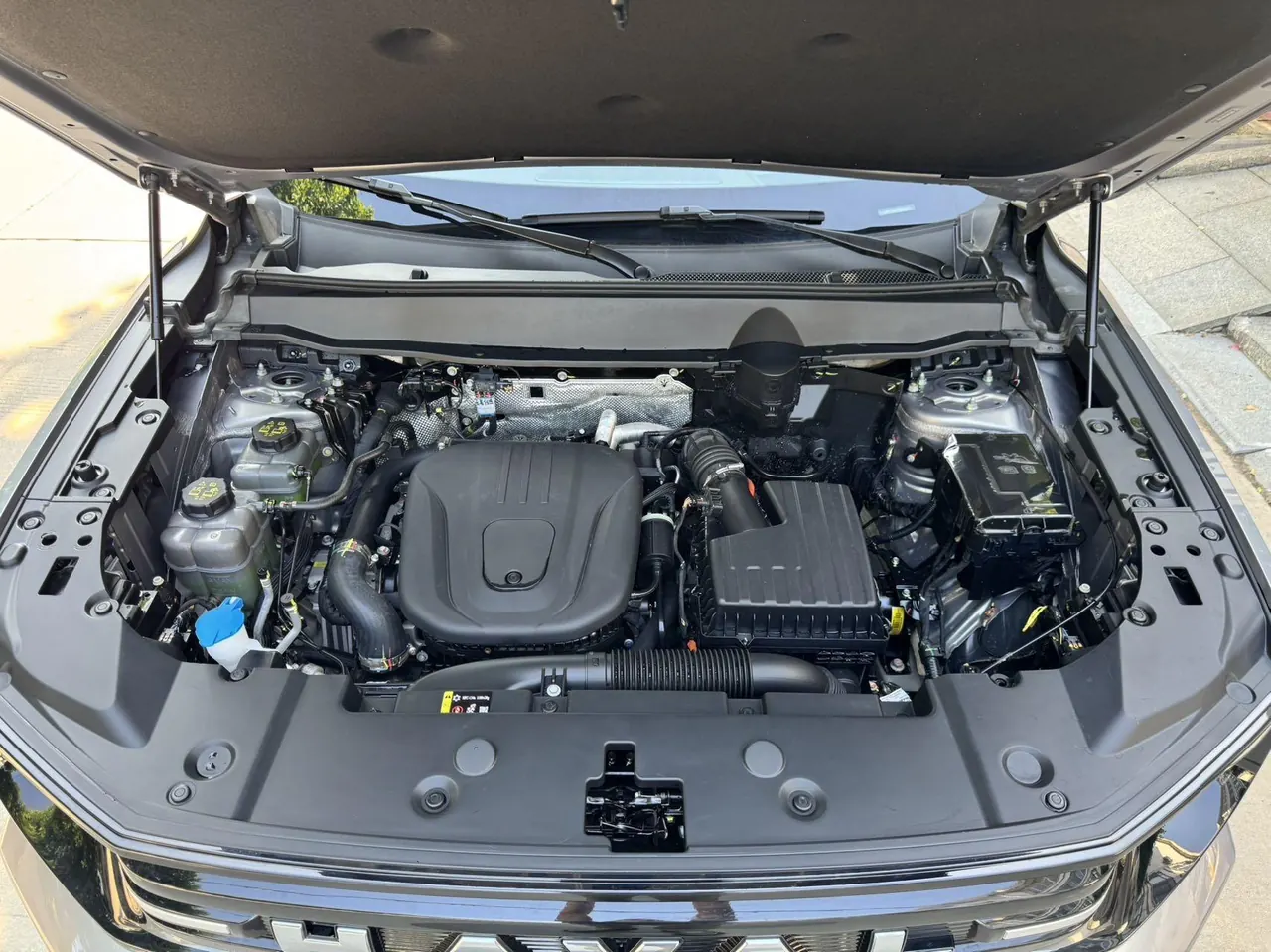 Haval 2026 big dog PLUS Hi4 1.5T 150km tidal wave electric version automatic gear 8
