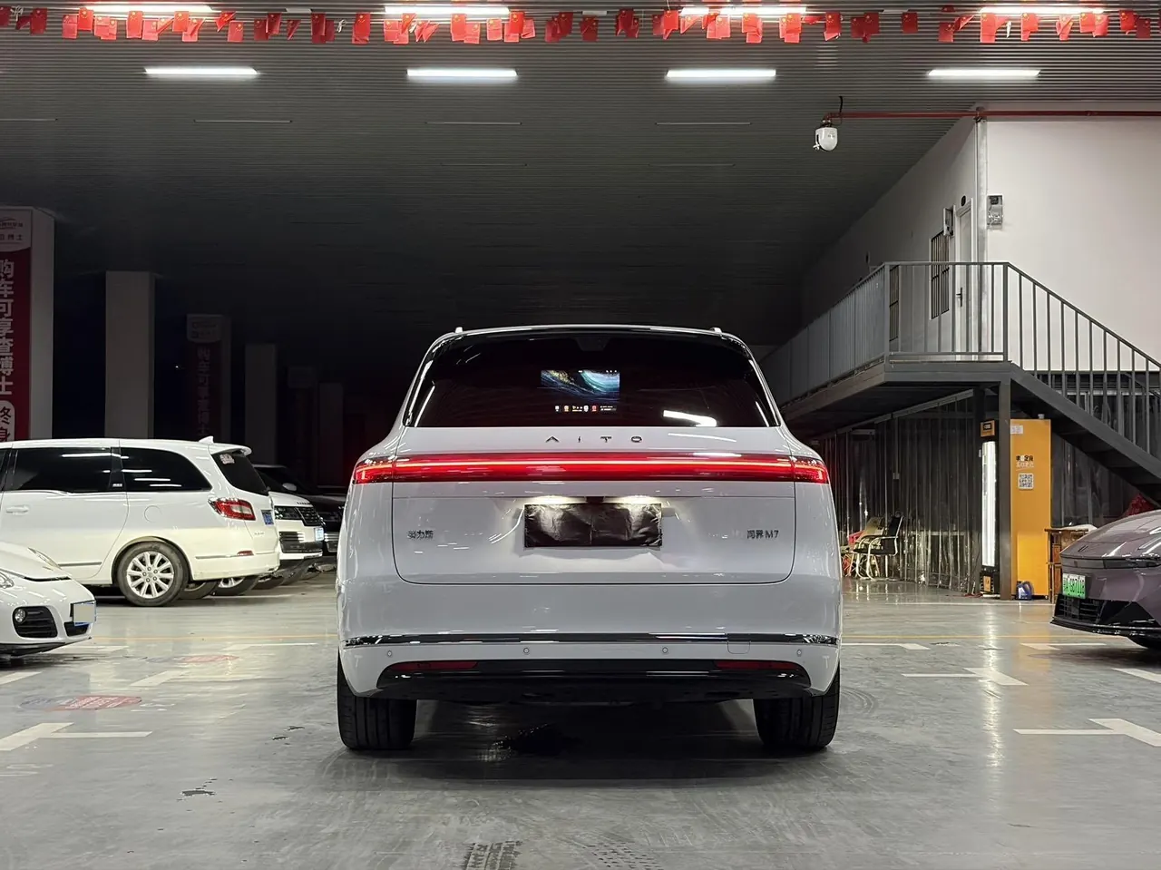 AITO 2026 AITO M7 extended range Ultra 4-wheel drive version 6 seats (192-line laser Radar) automatic gear 4