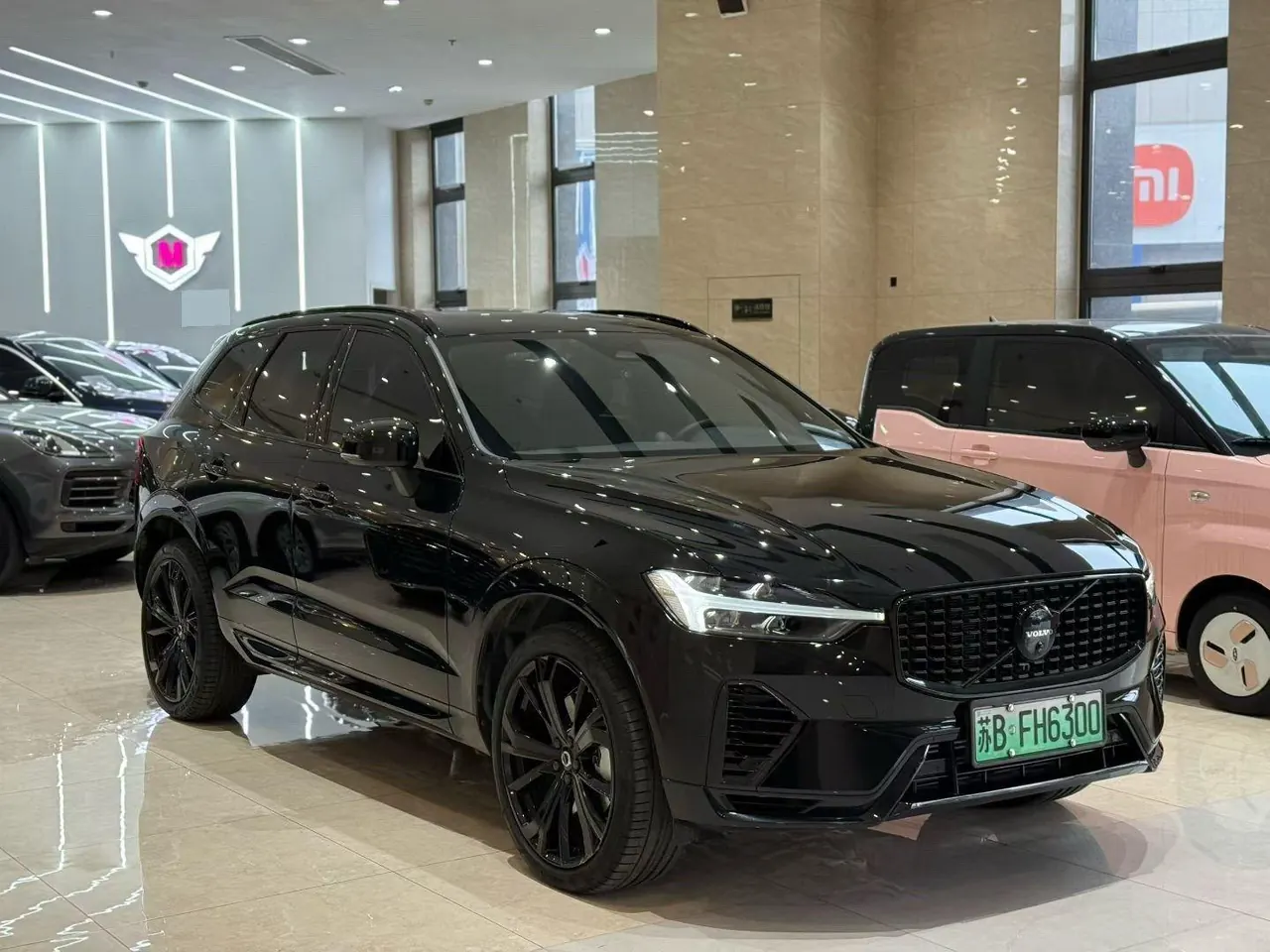 Volvo XC60 New Energy 2025 XC60 PHEV 2.0T Long Endurance Four-wheel Drive Zhiyuan Extreme Night Edition Automatic Gear 3