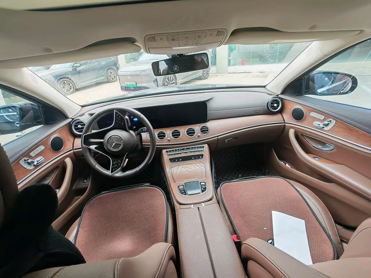 Mercedes Benz E-Class 2023 E 300 L 2.0T Fashion Automatic Gear 5