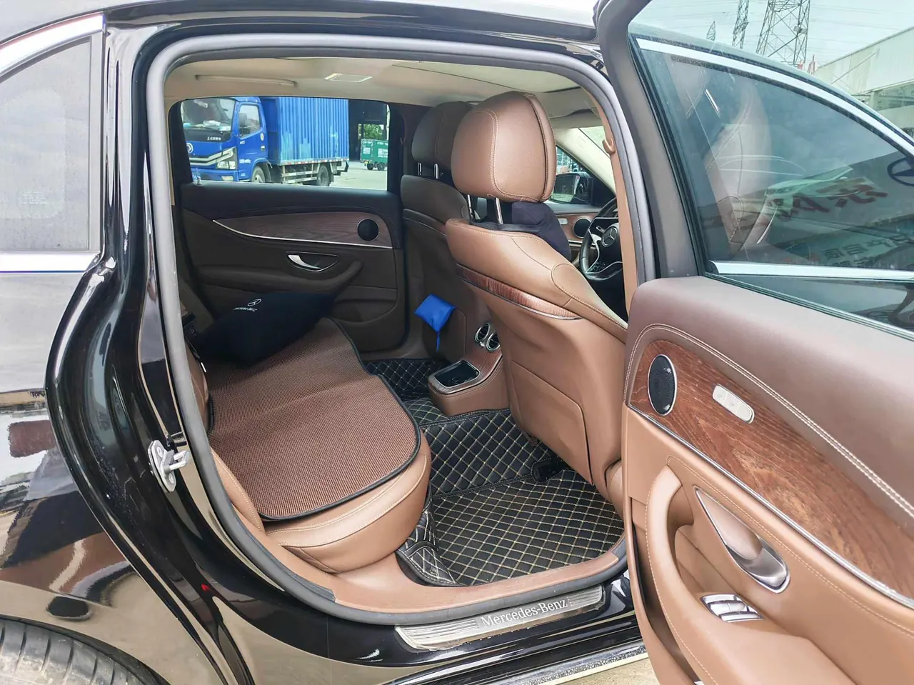 Mercedes Benz E-Class 2023 E 300 L 2.0T Fashion Automatic Gear 7
