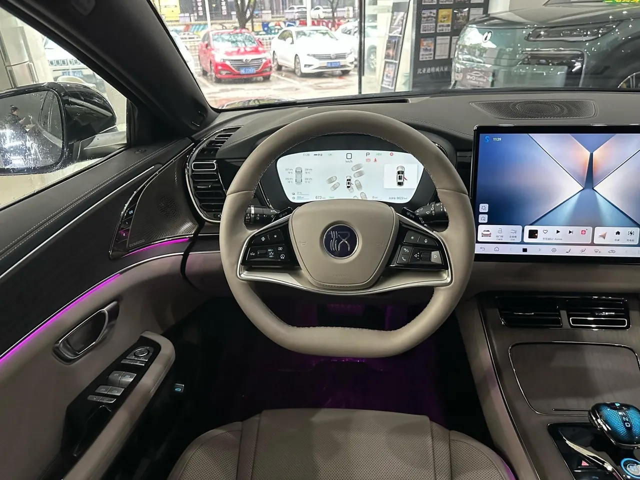 BYD 2025 Han DM-i 1.5T stepless smart driving version 125KM laser Radar flagship automatic gear 10