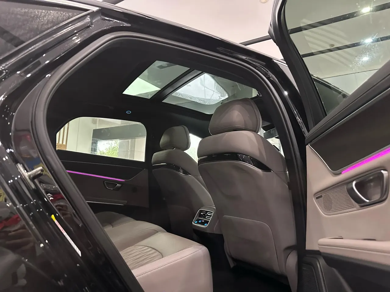 BYD 2025 Han DM-i 1.5T stepless smart driving version 125KM laser Radar flagship automatic gear 11