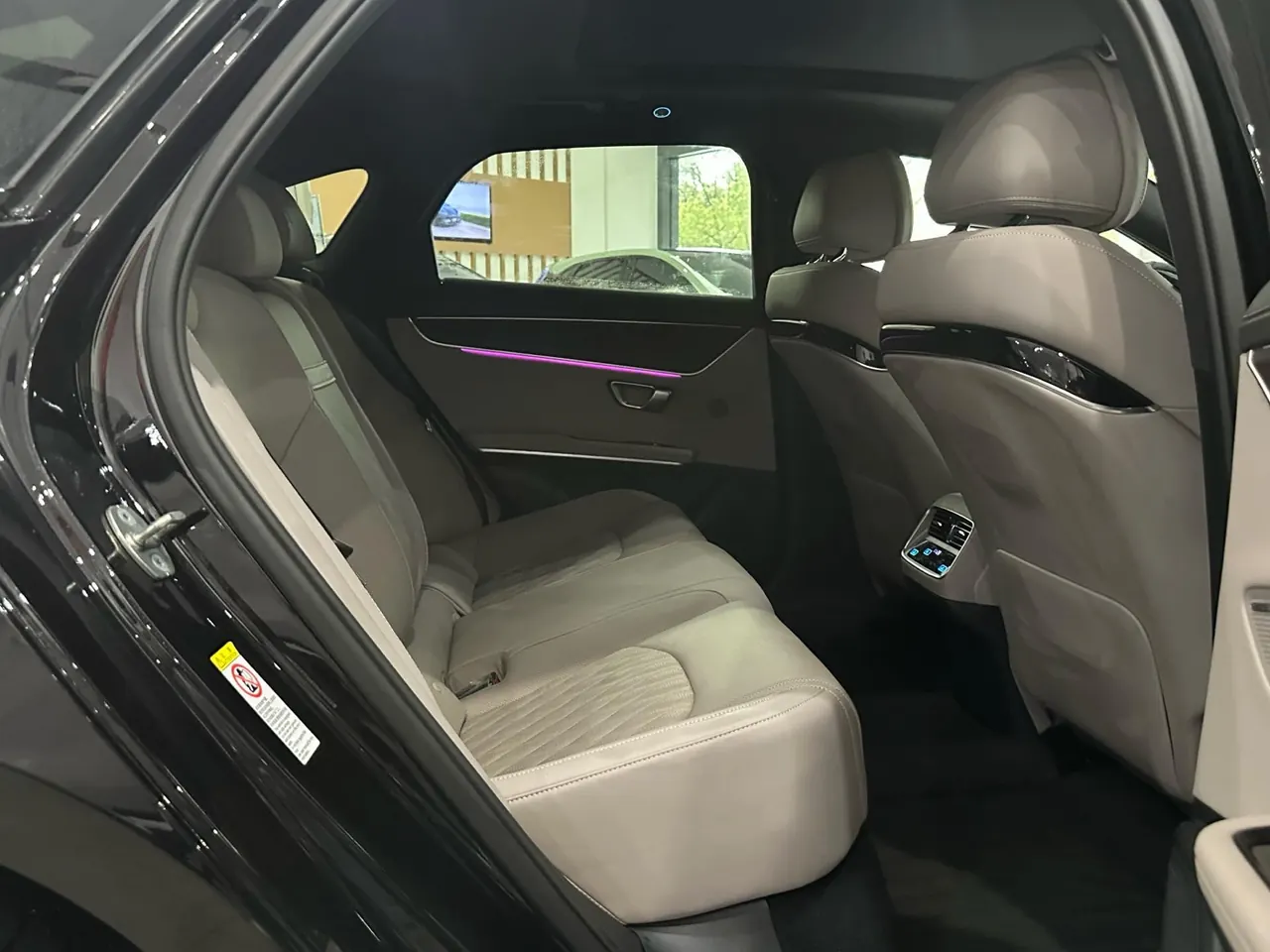 BYD 2025 Han DM-i 1.5T stepless smart driving version 125KM laser Radar flagship automatic gear 6