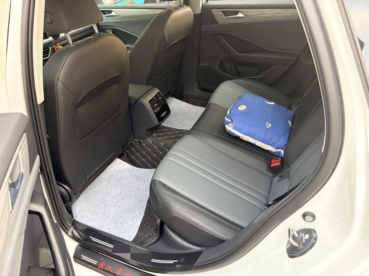 Volkswagen 2025 Sagittarius 1.5TSI 300TSI Exceed Edition (Modified) Automatic Gear 2