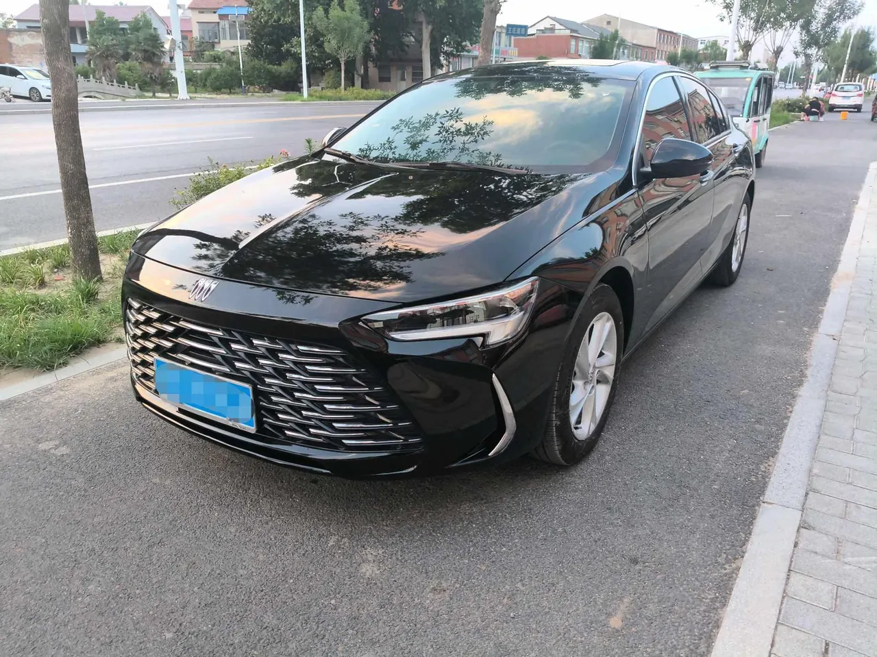 Open image lightbox: Buick 2025 Regal 1.5T 25T Super Edition Automatic Gear