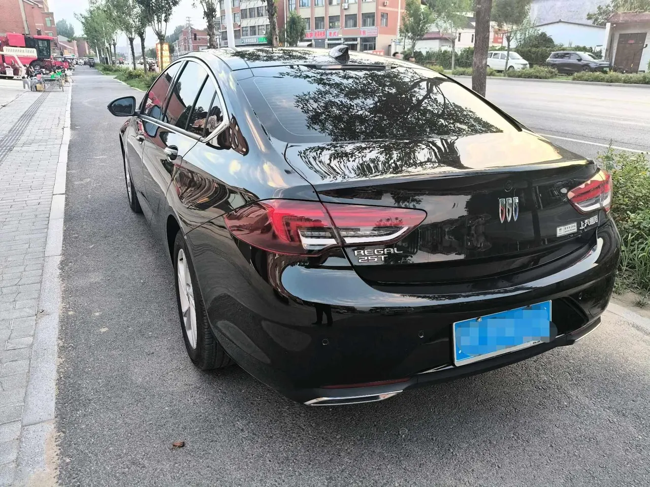 Buick 2025 Regal 1.5T 25T Super Edition Automatic Gear 4