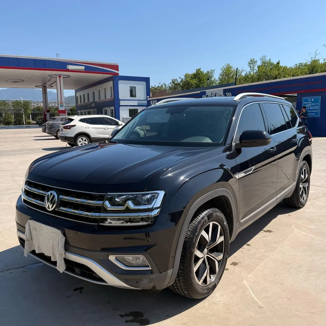 Open image lightbox: Volkswagen 2020 Tuang 2.0TSI 330TSI Two-Drive Deluxe Automatic Gear