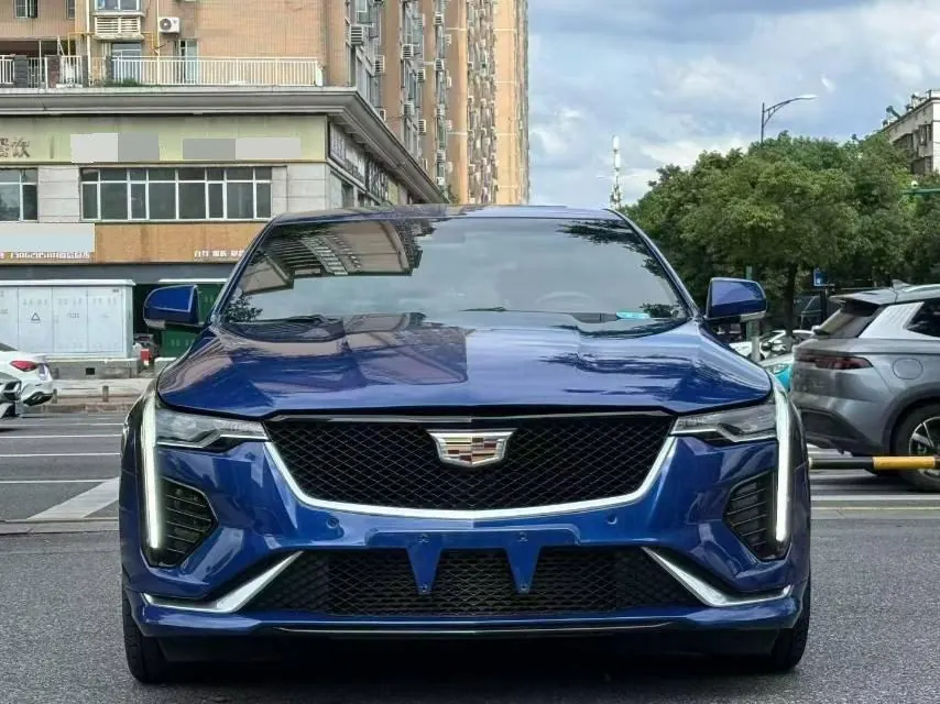 Cadillac 2020 CT4 2.0T 28T Elite Automatic 3