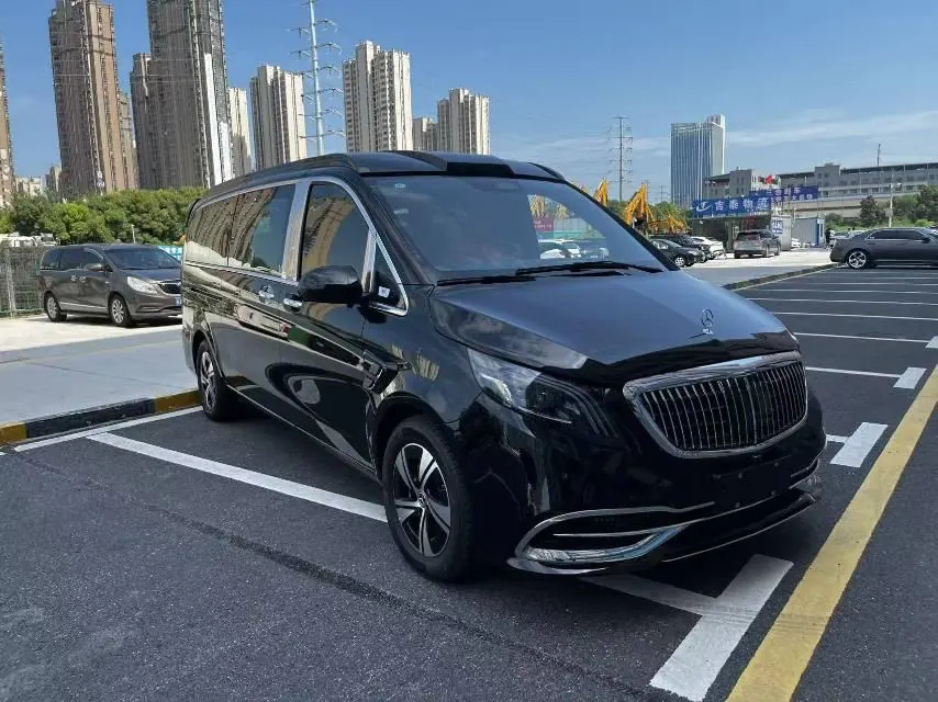 Mercedes Benz 2024 Vito 2.0T Elite Edition 7-seat Automatic Gear 4