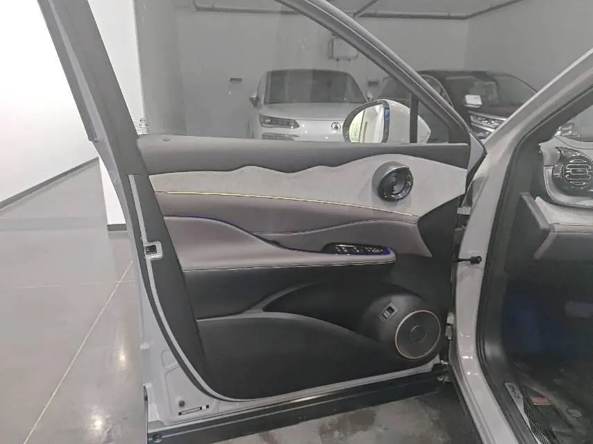 BYD 2024 frigate 07 DM-i 1.5T stepless glory version 205KM flagship automatic gear 6