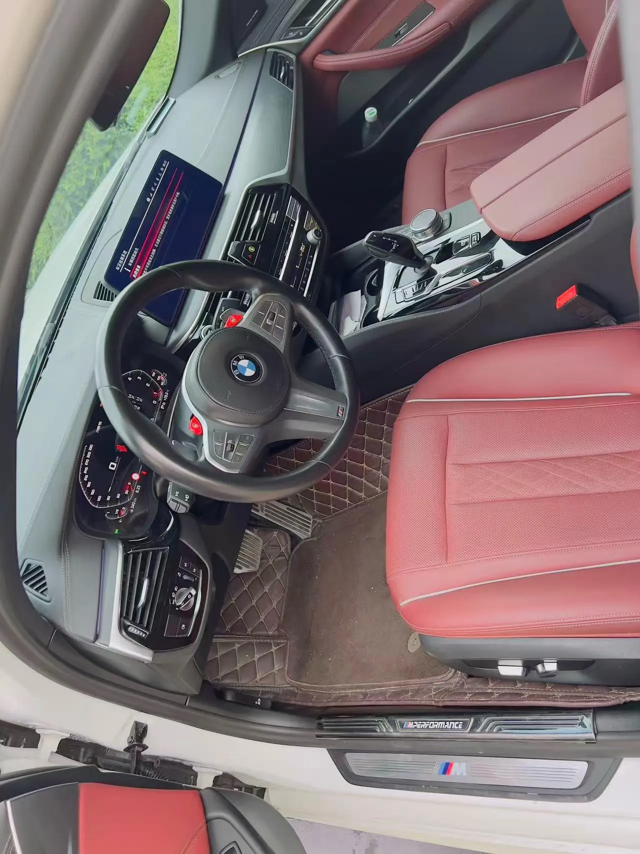 BMW 5 Series 2022 530Li 2.0T Leading M Sports Suit (Change 2) Automatic Gear 2