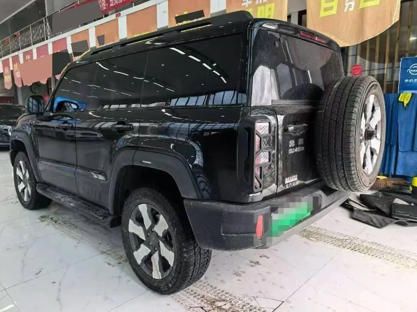 Beijing 2025 BJ40e Standard Edition Automatic 7
