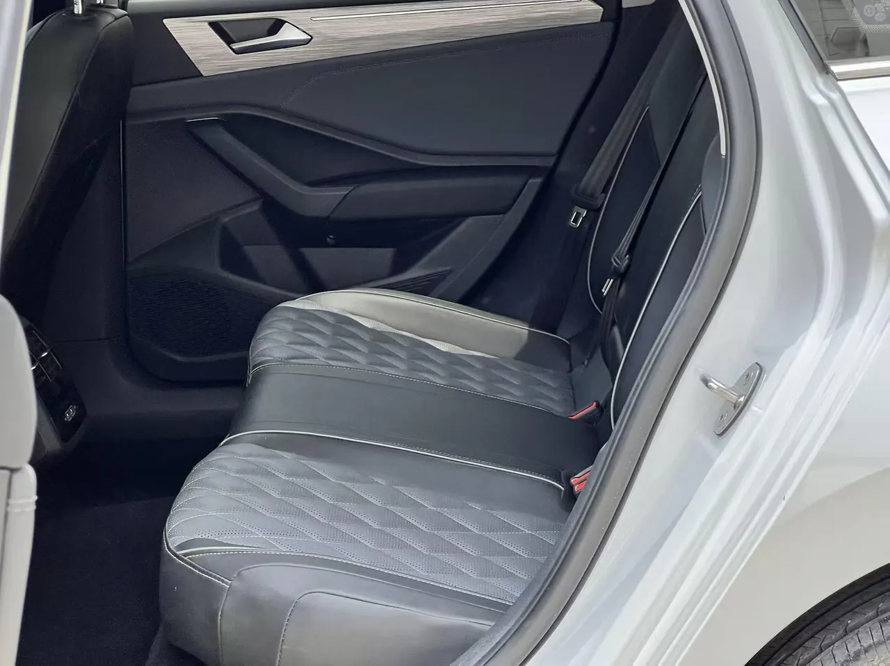 Volkswagen 2024 Sagittarius 1.5TSI 300TSI Flying Edition Automatic Gear 5