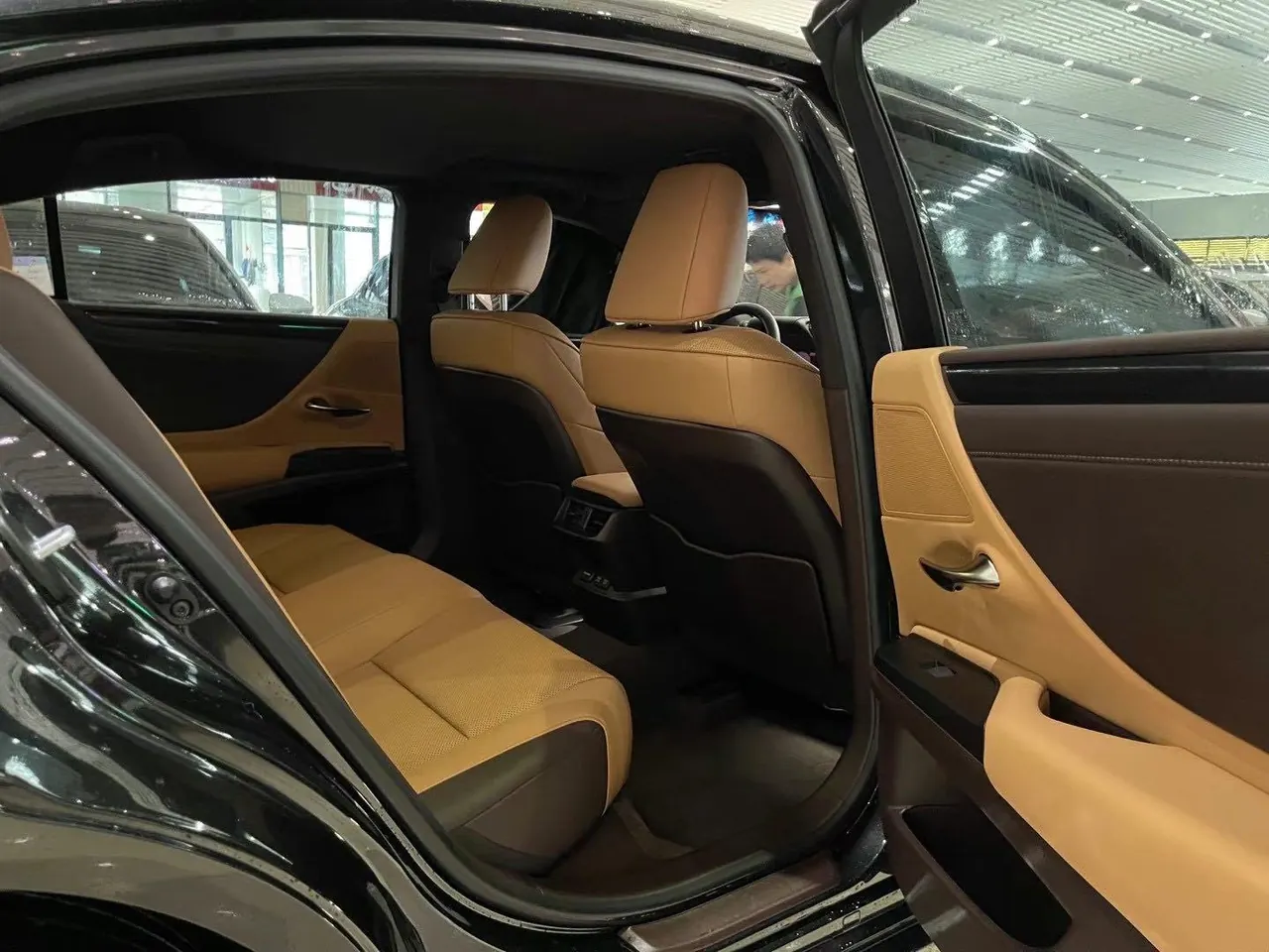 Lexus ES (Imported) 2020 ES200 2.0 Stepless Premium Edition Automatic Gear 4