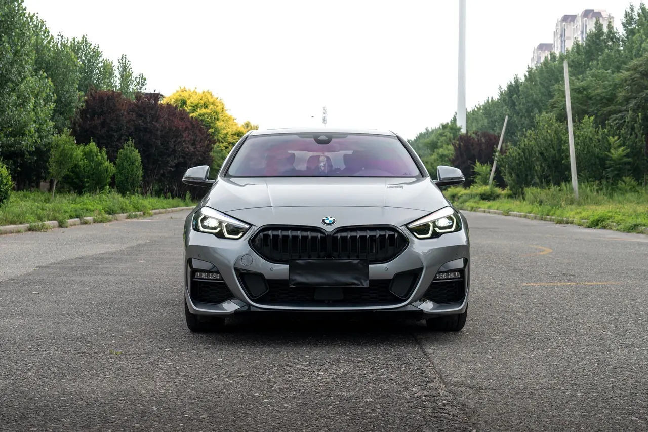 BMW 2 Series (Imported) 2021 225i Four-Door Coupe 2.0T M Sports Obsidian Night Suit Automatic Gear 2