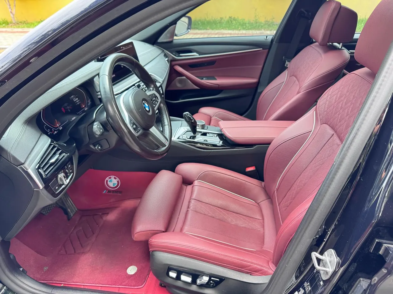 BMW 5 Series 2021 530Li 2.0T Exclusive M Sports Suit Automatic Gear 8