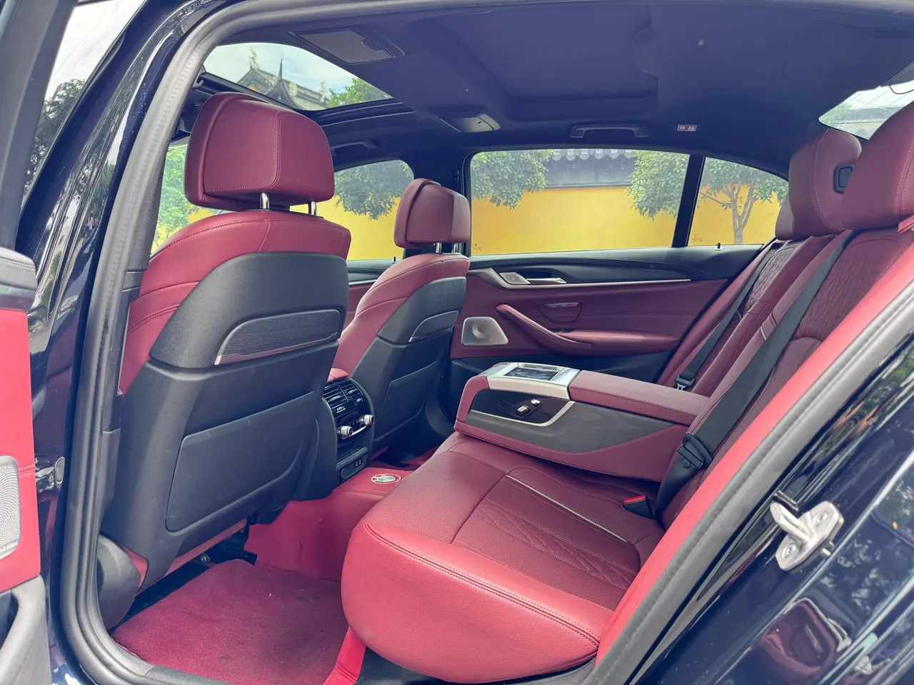 BMW 5 Series 2021 530Li 2.0T Exclusive M Sports Suit Automatic Gear 9