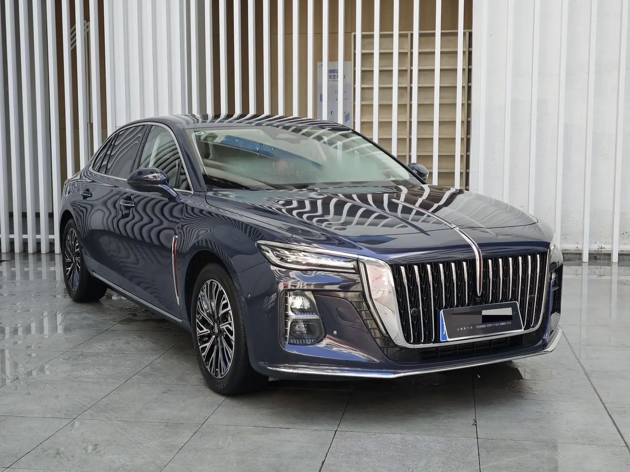 HongQi 2024 H5 2.0T Zhilian Flag Collar Edition Automatic Gear 3