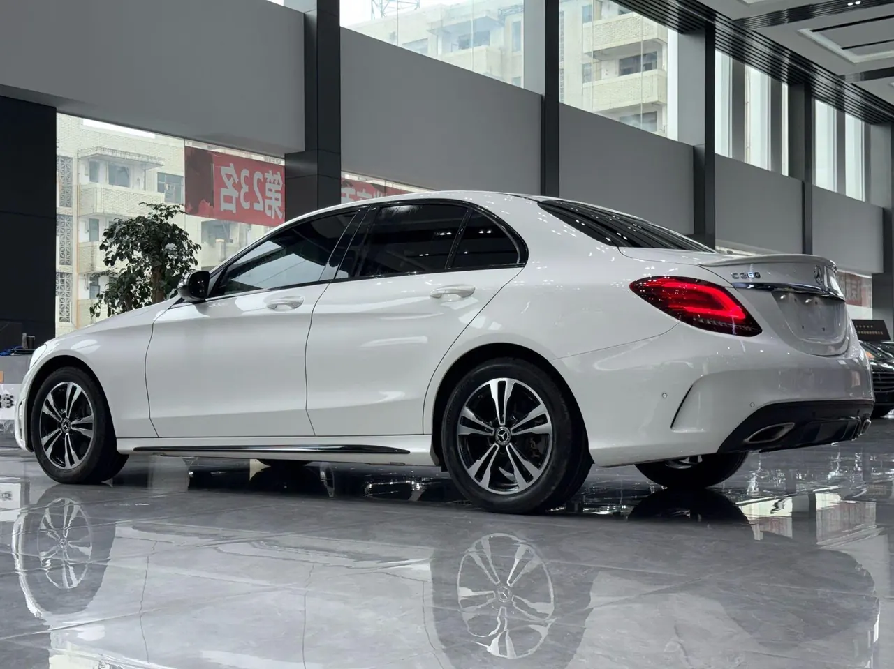 Mercedes Benz Class C 2020 C 260 48V 1.5T Sports Edition Automatic Gear 3