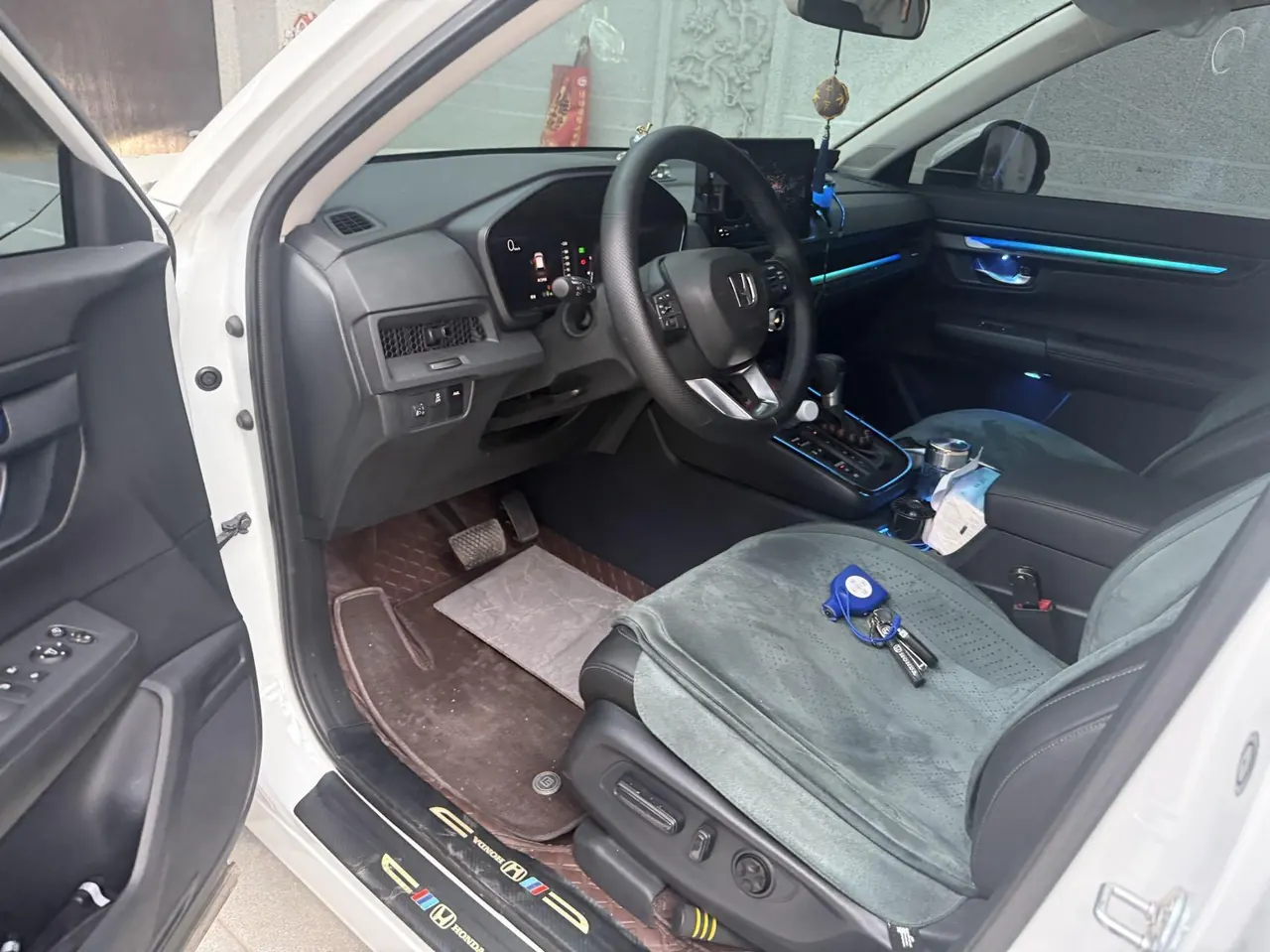 Honda 2025 Hao Ying 1.5T Stepless 240TURBO Two-Drive Deluxe Edition 5-seat Automatic Gear 4
