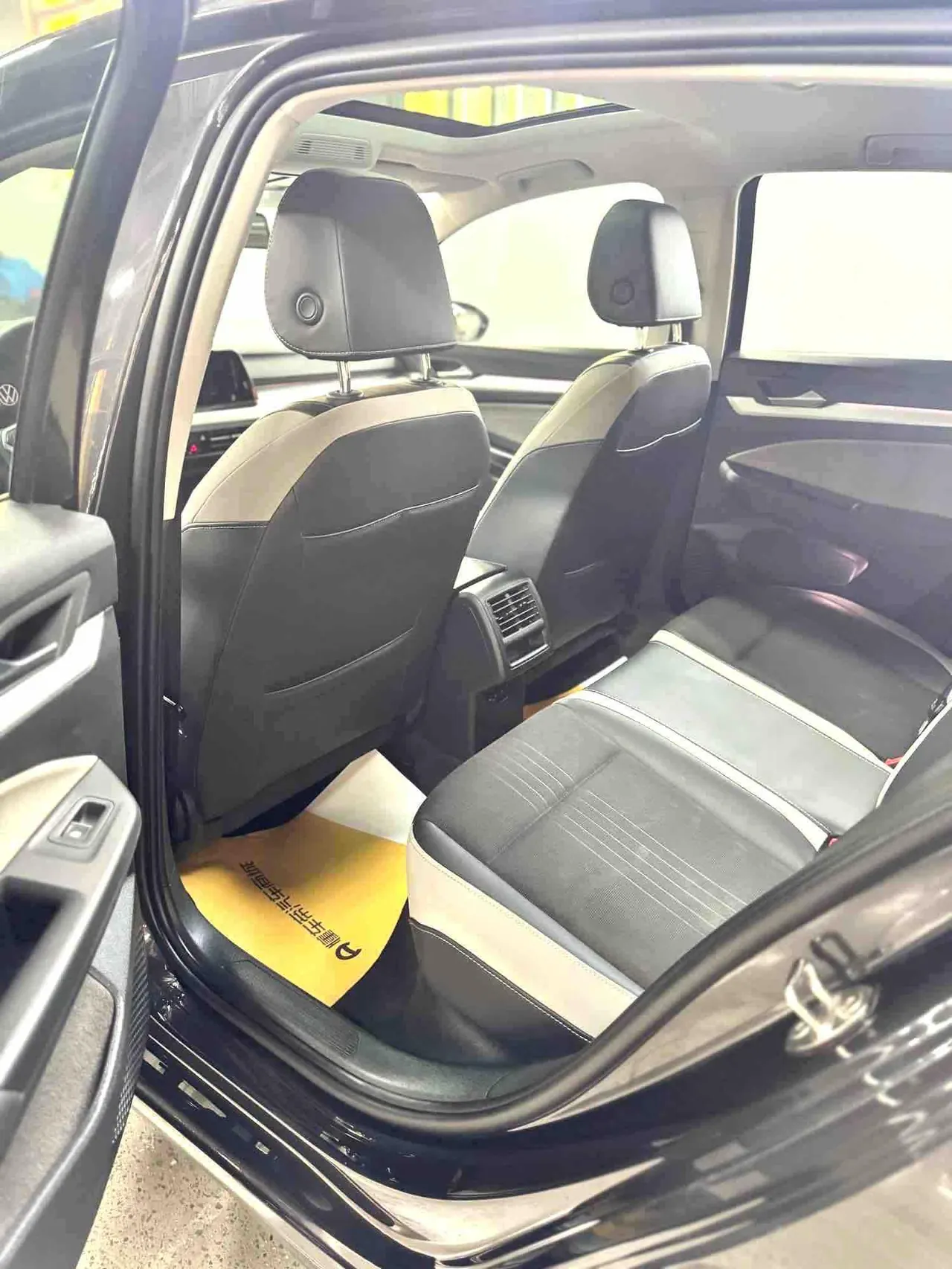 Volkswagen 2021 Golf 8 PRO 1.4TSI 280TSI Automatic 10