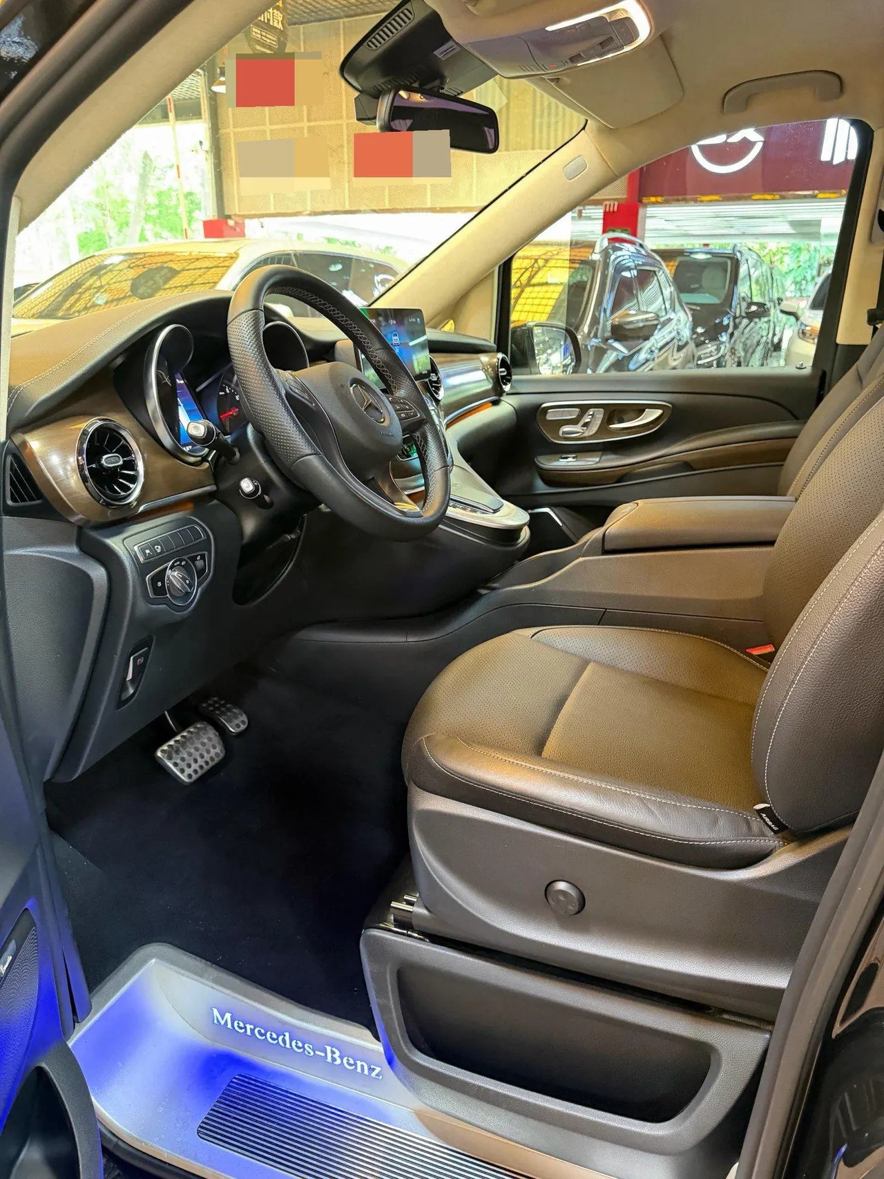 Mercedes Benz V 2020V 260 L 2.0T Deluxe Edition Automatic Gear 8