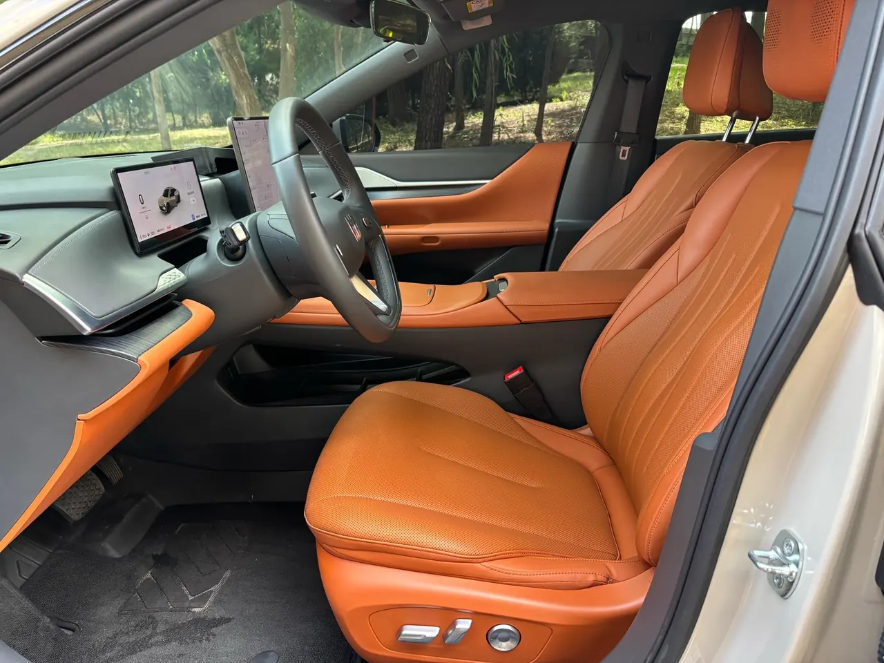 Buick 2026 L7 Luxury Edition Automatic Gear 7