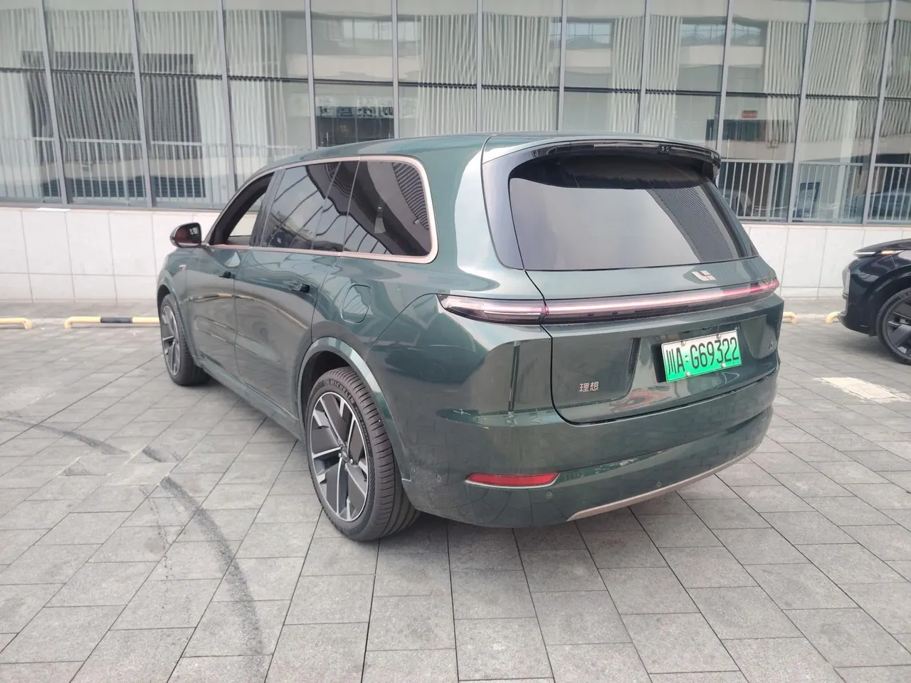 Li 2025 L9 Ultra Smart Refresh Edition Automatic Transmission 5