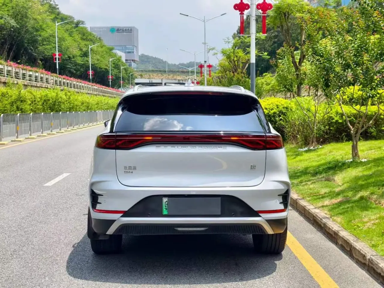 BYD Tang New Energy 2024 Tang DM-i 1.5T Stepless Champion Edition 200KM Exclusive Automatic Gear 5