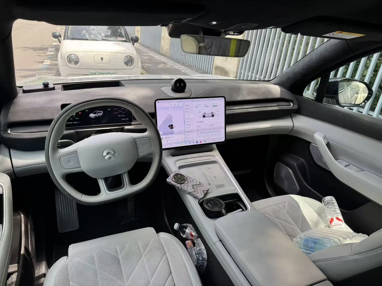 NIO 2025 EC 6 100kWh automatic gear 4