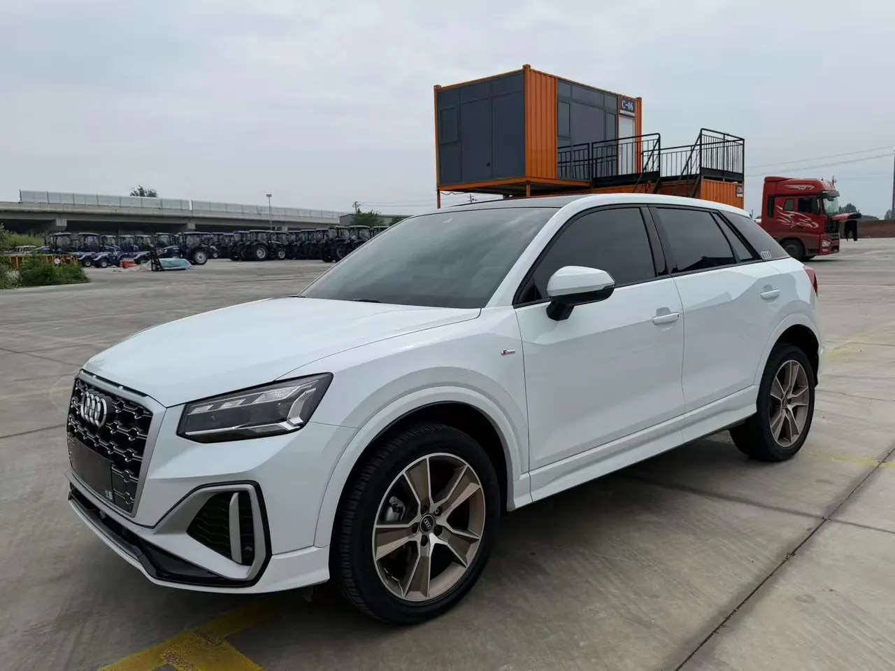 Audi 2022 Q2L 1.4TFSI 35TFSI Fashion Dynamic Automatic - View 1