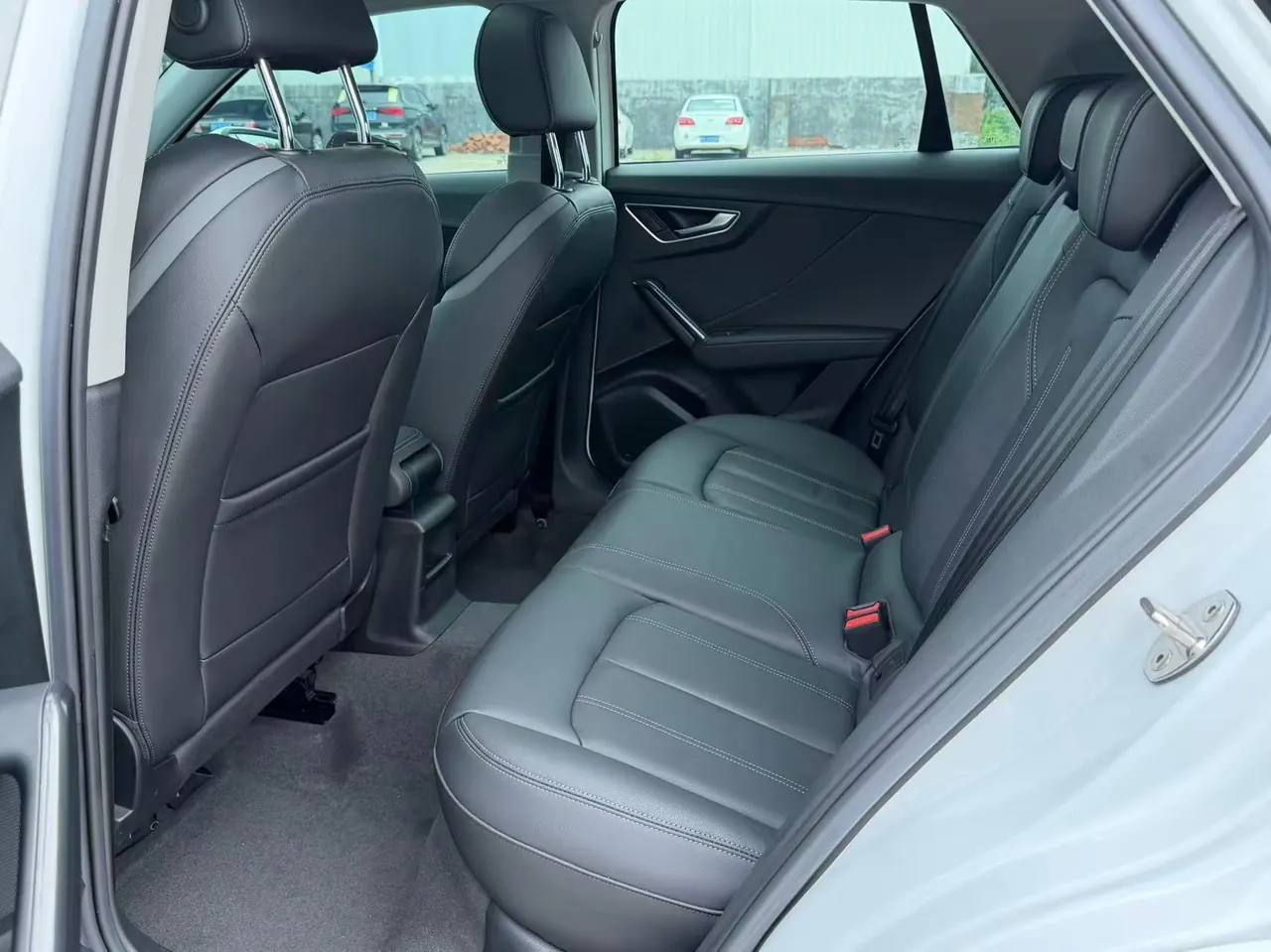 Audi 2022 Q2L 1.4TFSI 35TFSI Fashion Dynamic Automatic 3