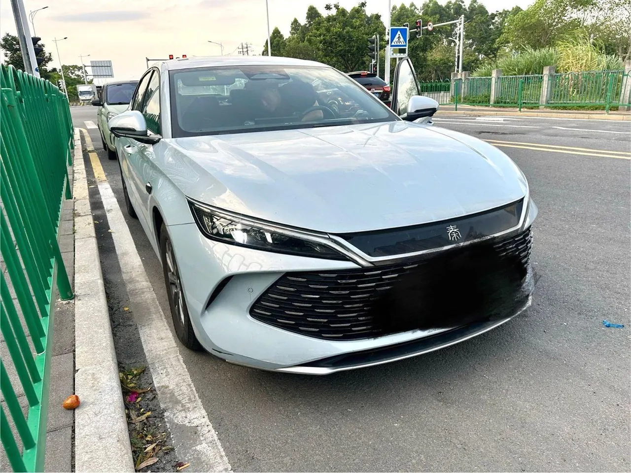 BYD 2025 Qin L DM-i 1.5 stepless smart driving version 80KM leading automatic gear 3