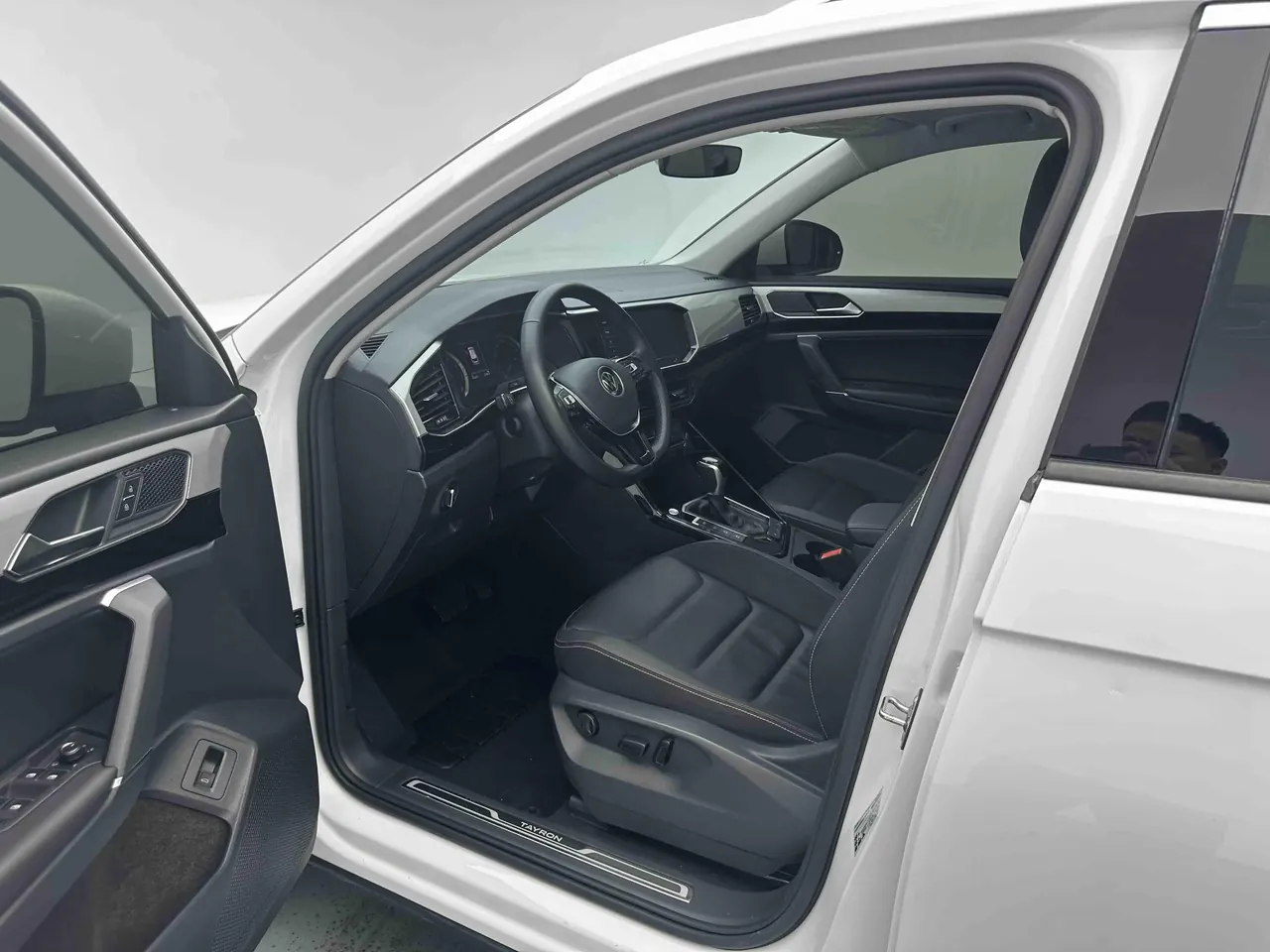 Volkswagen 2022 Tanyue 1.4TSI 280TSI Two-Drive Deluxe Smart Joint Edition Automatic Gear 3