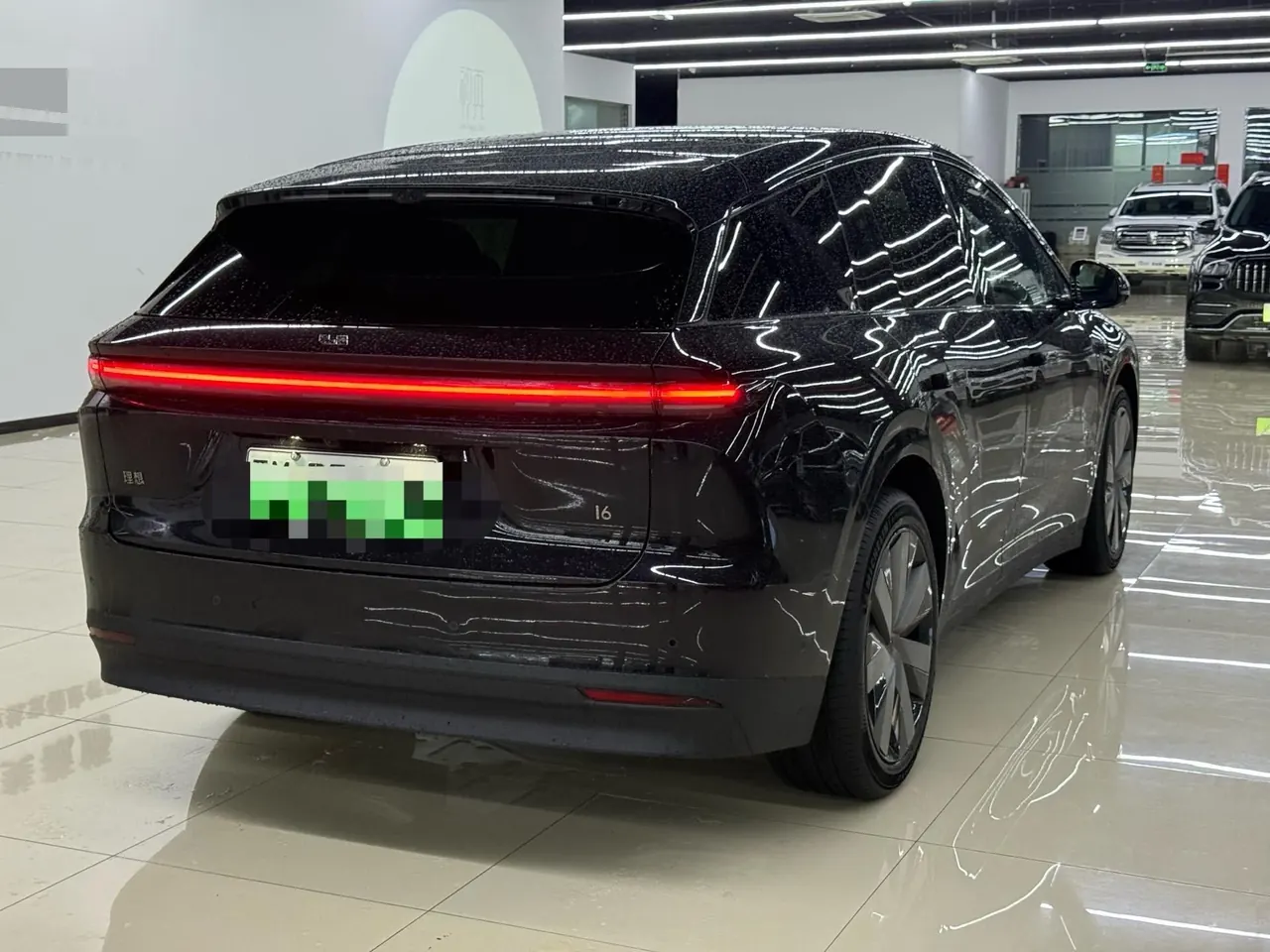 Li 2025 i6 four-wheel drive basic automatic transmission 4