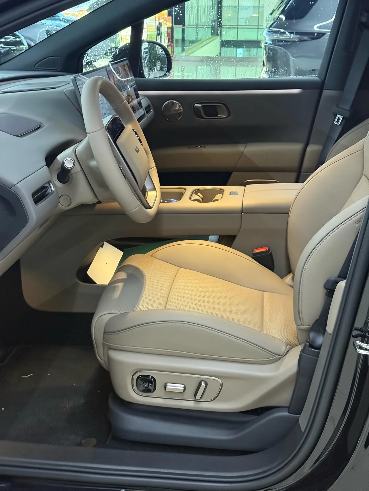 Li 2025 i6 four-wheel drive basic automatic transmission 6